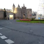 Puerta Del Vado Alto